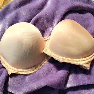 Strapless bra